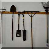 T05. Garden tools. 